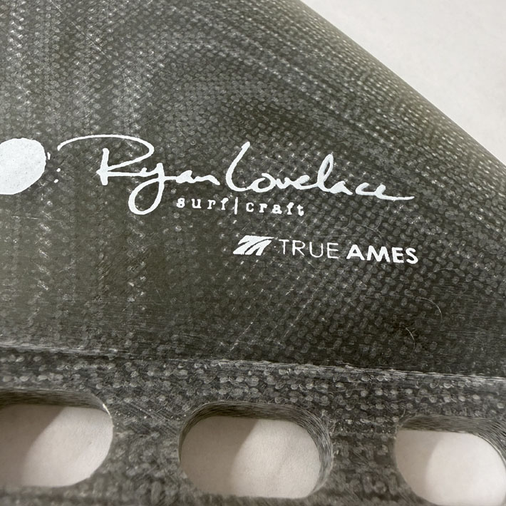 True Ames Fin トゥルーアムス フィン Lovelace Keel twin fin
